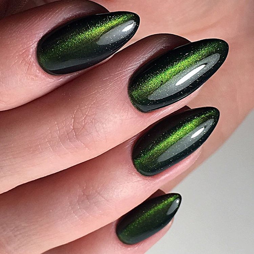 Cat Eye Green Nail Polish