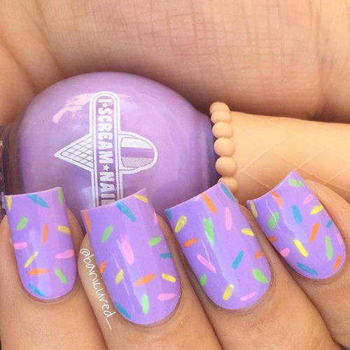 pastel-lily-easter-nails