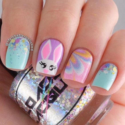 easter-water-marble-nails