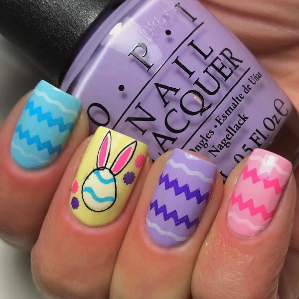 colorful-manicure-for-easter-with-bunny-ears