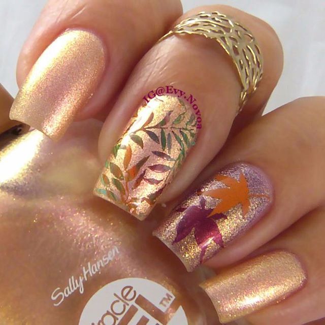 glitter-nail-design-for-fall-with-leaves-evy.novoa