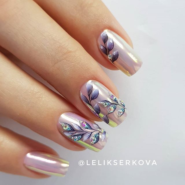 pearl shiny nail design with fall leaves