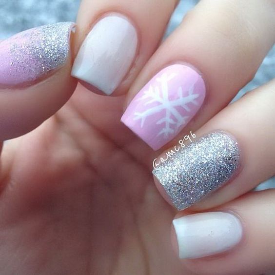 Silver glitter and pastel pink hygge nail design for winter