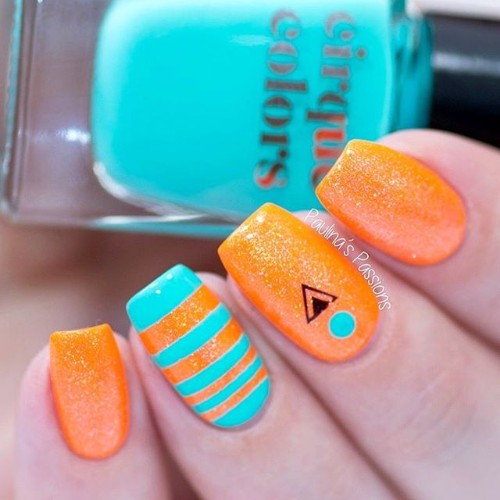 blue-and-orange-nails-tribal-for-coachella-festival