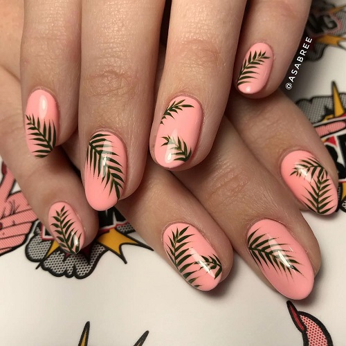 chella-nail-design-with-leaves