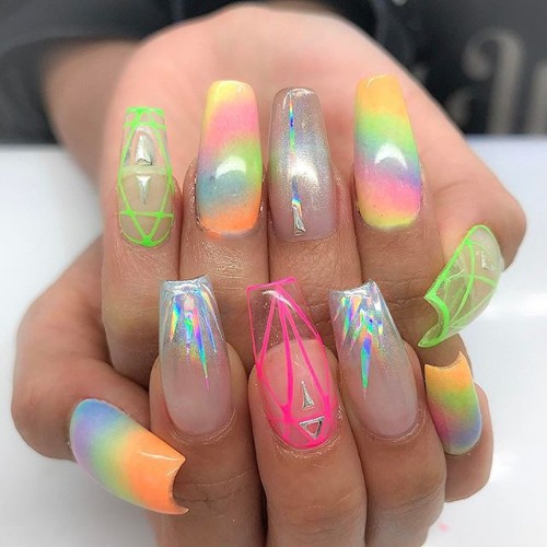 colorful-clear-nails-for-coachella