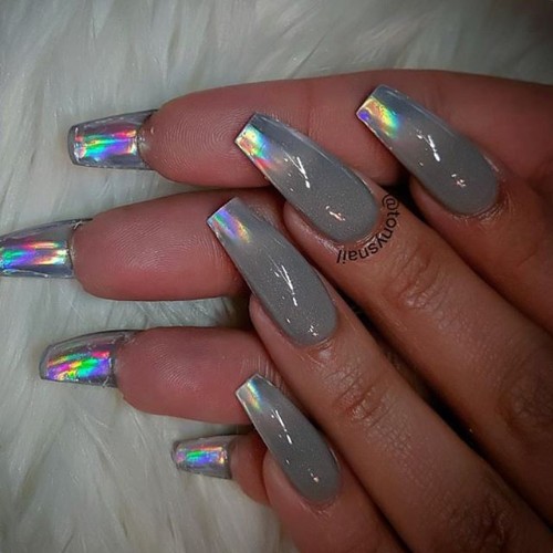 holo-nails-for-coachella