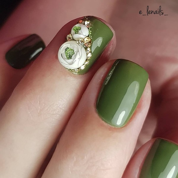 olive green candy ball nails