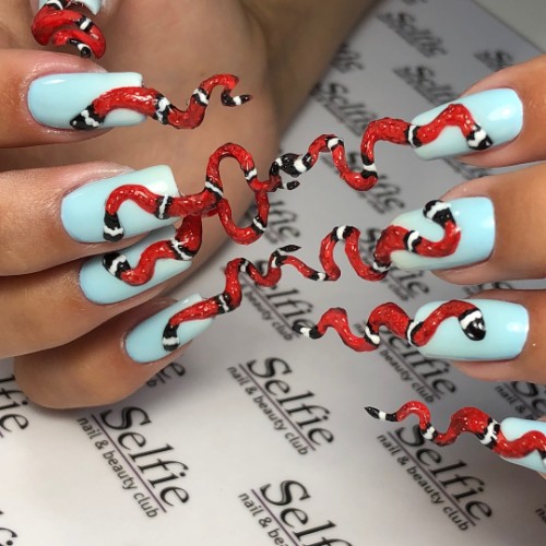 3d Gucci nail art