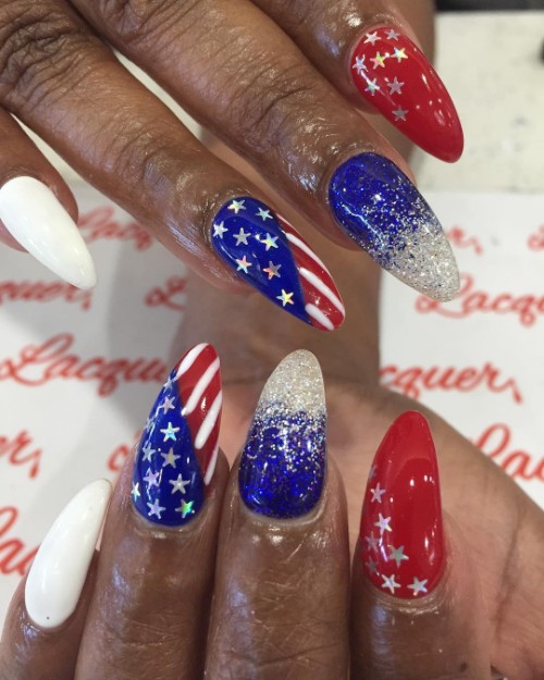 independence-day-nails-for-dark-skin