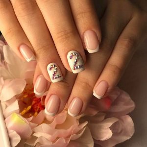 Birthday Nails: New ideas for 2020 | NAILSPIRATION