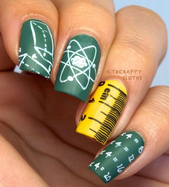 back-to-school-mani-with-ruler