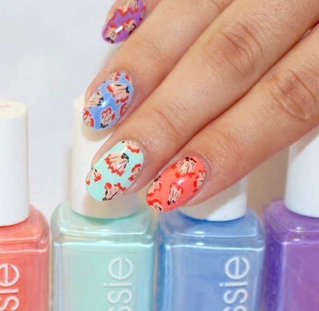 nail-design-with-pencil-shavings