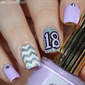 Birthday Nails: New ideas for 2020 | NAILSPIRATION