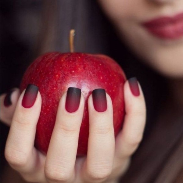 fall-nails-red-to-bordo-matte