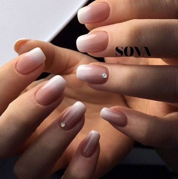 nude-fall-ombre-nails-with-rhinestones