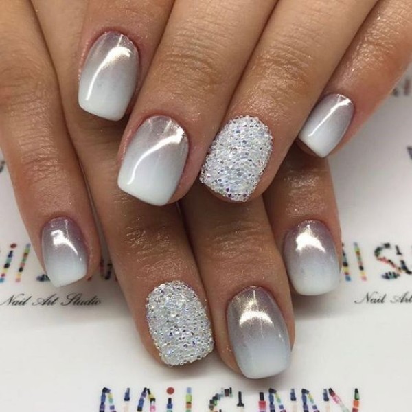 shimmering-silver-gray-fall-ombre-nails