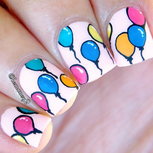 white-bday-nails-with-colorful-baloons