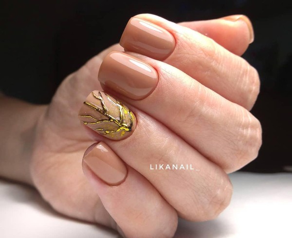 caramel-fall-nail-art