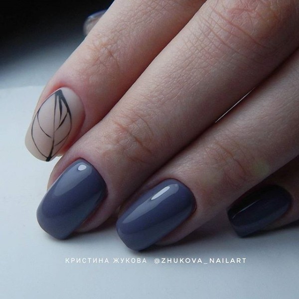 denim-blue-autumn-leaves-nail-design