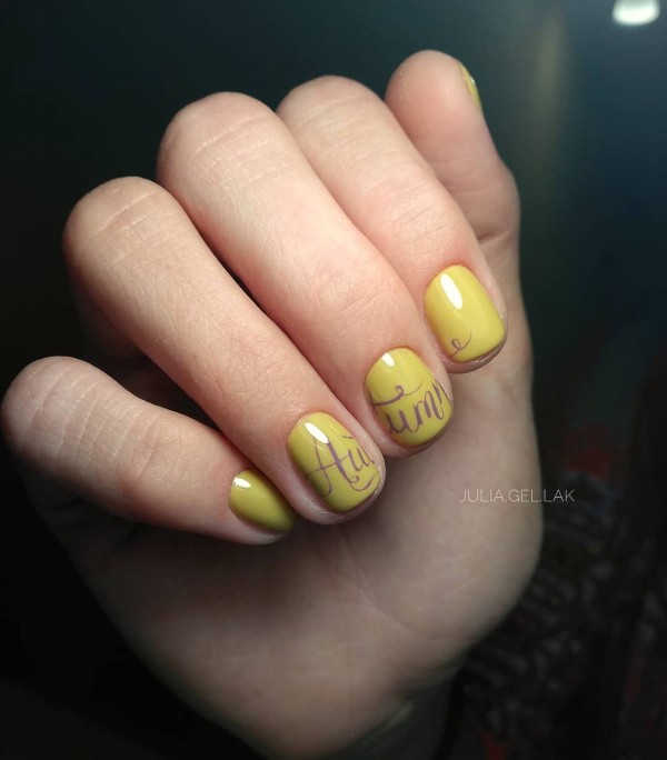 easy-cute-autumn-gel-nails