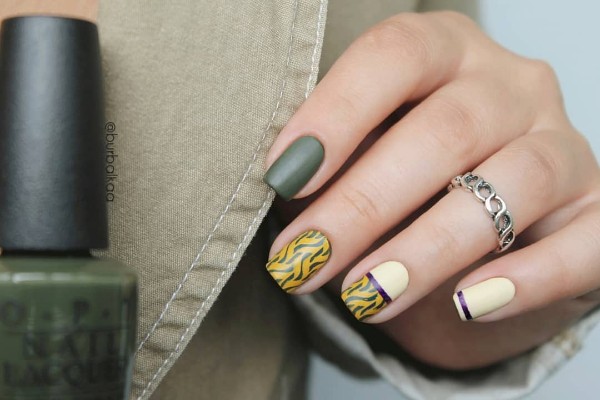 white-and-green-fall-nails