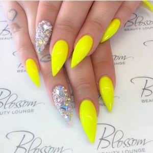 yellow nails with gems