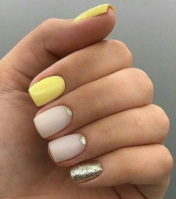 perfect yellow and silver moon nails