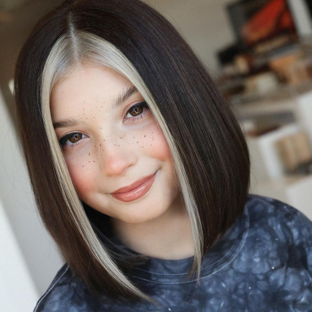 Sleek Straight Bob Haircut with Face Framing Blonde Highlights for Kids