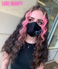 40 Photos of Trendy Money Piece Hair Highlights for Girls to Try on 2025