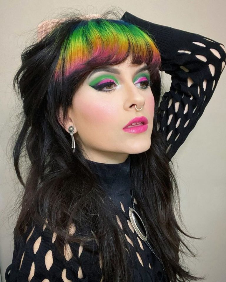 60 Pictures Of Dyed Bangs And Colored Fringe That Are Hot In 2024