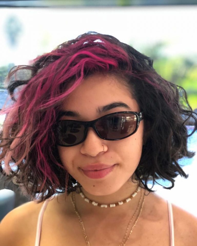 60 Ideas of Dyed Bangs and Colored Fringe Hairstyles for