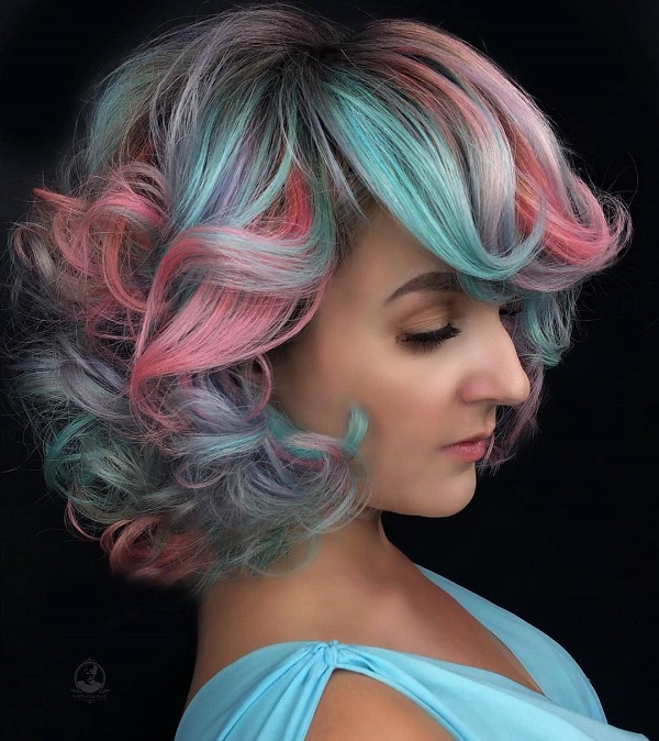 Blue and Pink Short Curled Hairstyle