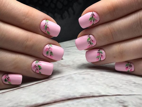 pink nails with flowers and leaves