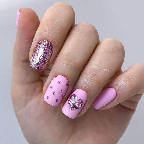 pink glitter nails