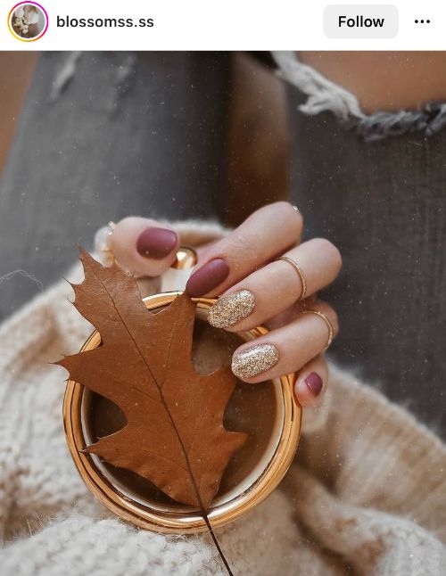 brown nails with glitter and gold