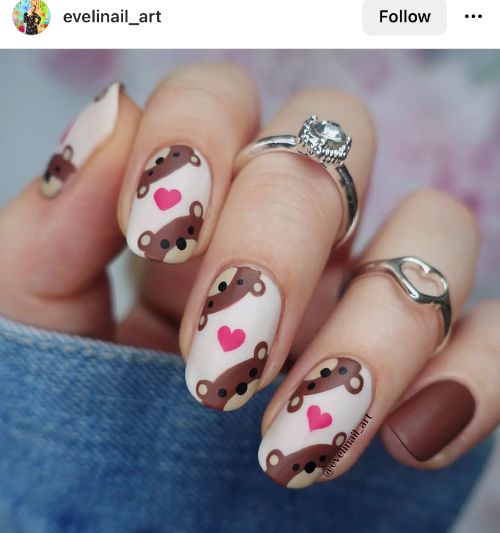 Teddy bears brown nail design