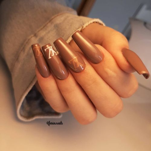 brown nail art