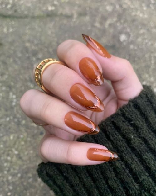 brown nails