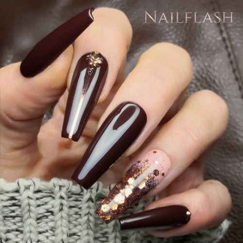 brown nails