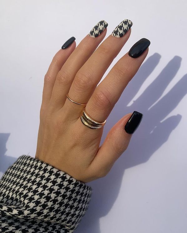Black Manicure with Houndstooth Print