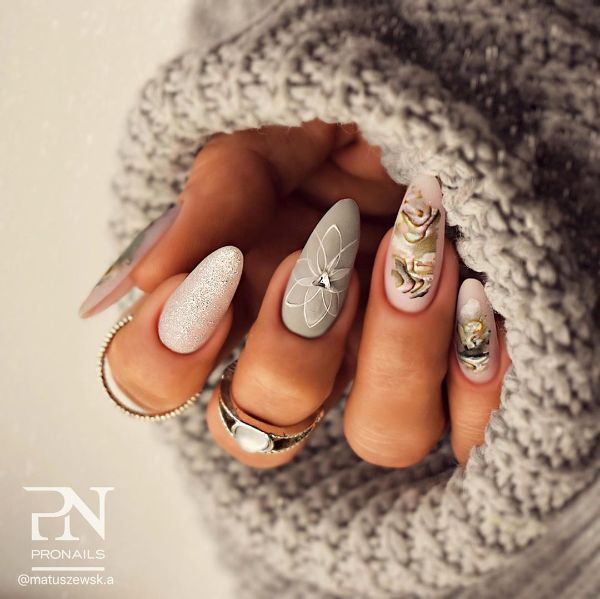 light gray nails with flowers