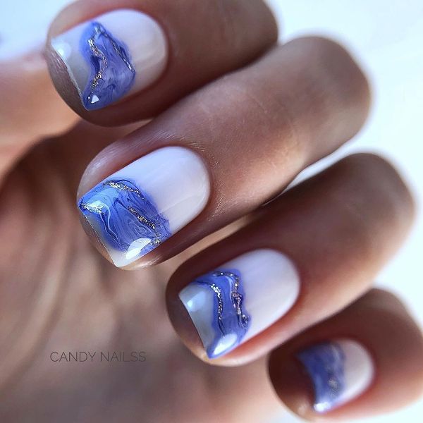 white and blue nails