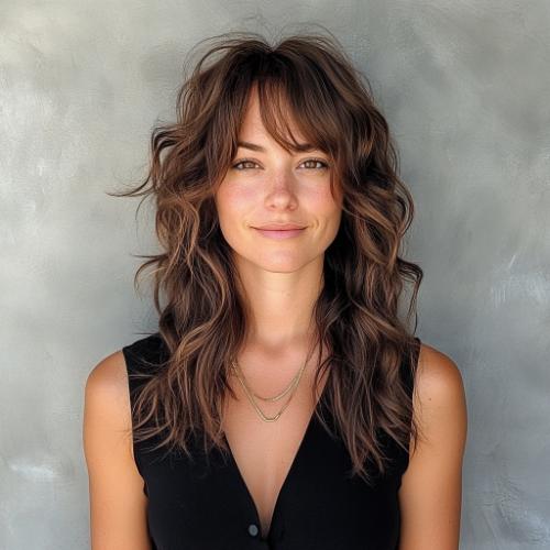 Tousled Layered Waves on Medium Hair