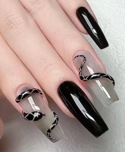 serpent nail design