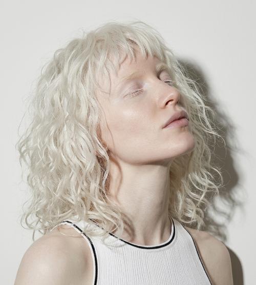 curled albino hair ideas photos an descriptions